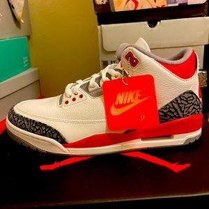 Jordan 3 Fire Red